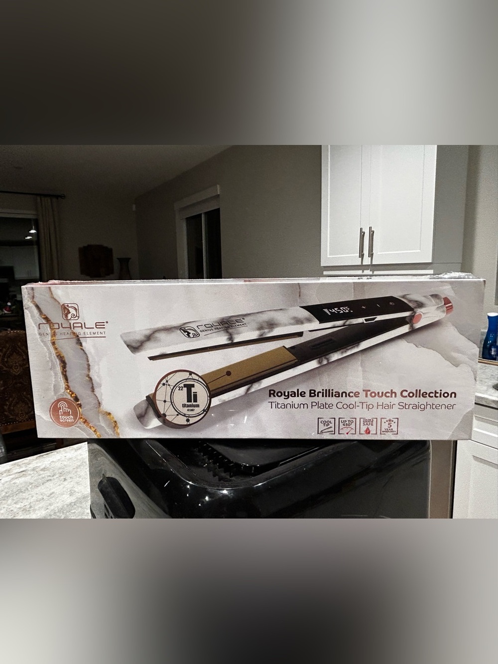 Royale Brilliance Touch Titanium Hair Straightener - White Marble